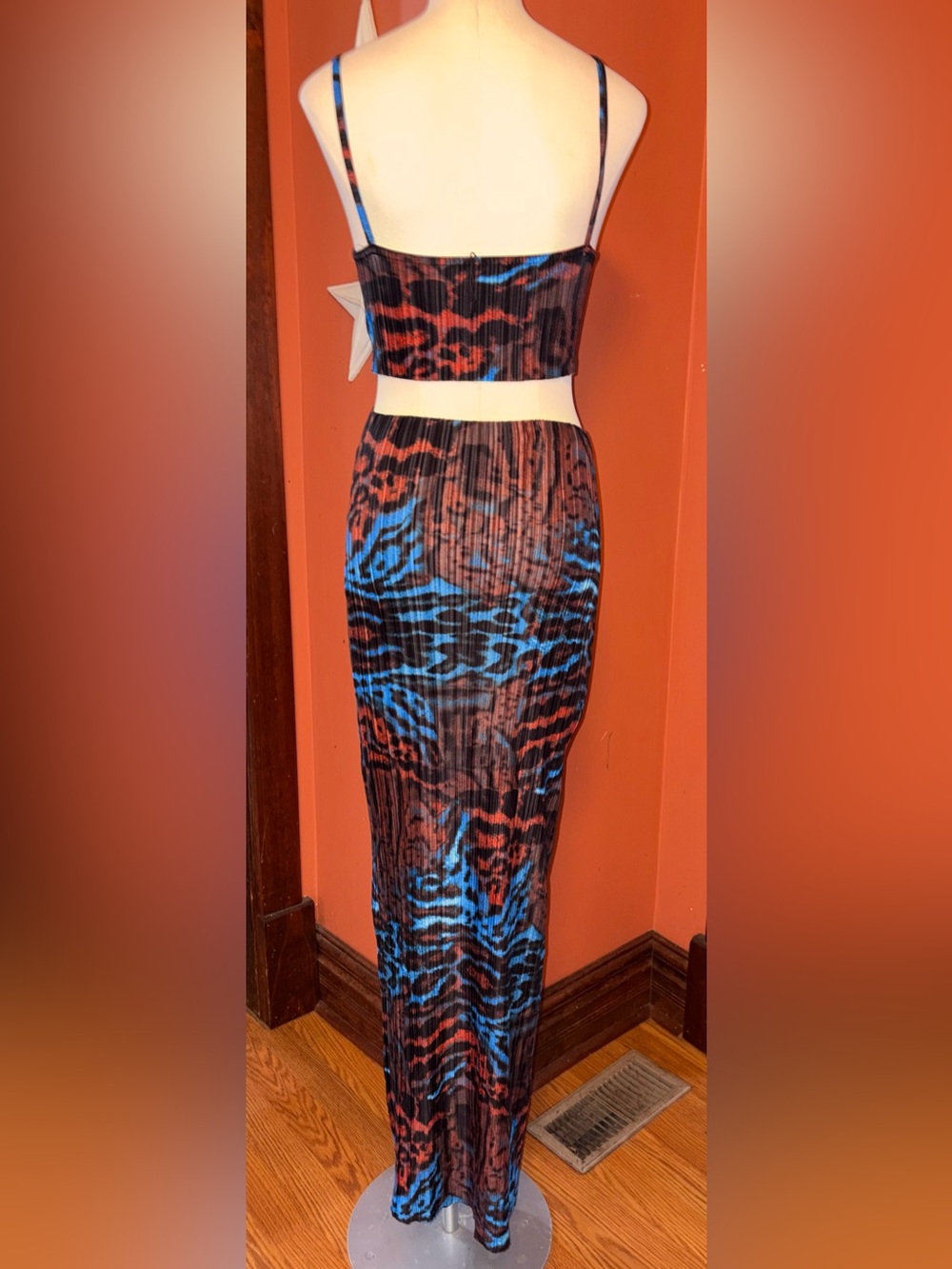 PrettyLittleThing NWOT maxi skirt set - Picture 4 of 7